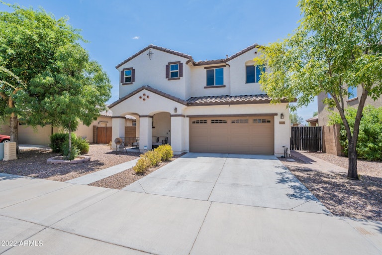 Photo 2 of 33 - 21117 E Pecan Ln, Queen Creek, AZ 85142
