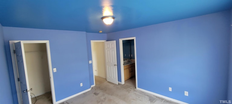 Photo 12 of 15 - 3120 Rendezvous Dr, Raleigh, NC 27610
