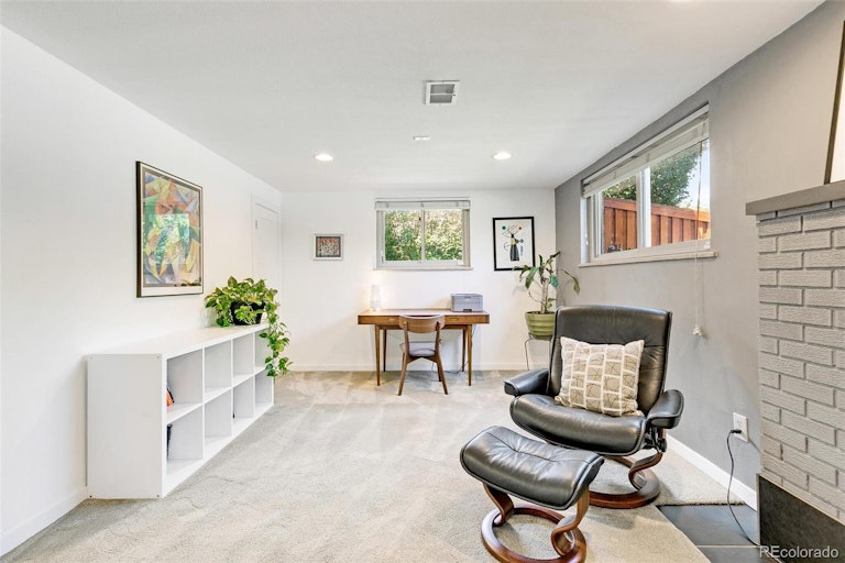 Photo 24 of 35 - 2689 Quail St, Lakewood, CO 80215