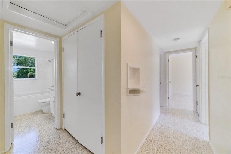 Photo 26 of 34 - 1200 Tanager Dr, Orlando, FL 32803
