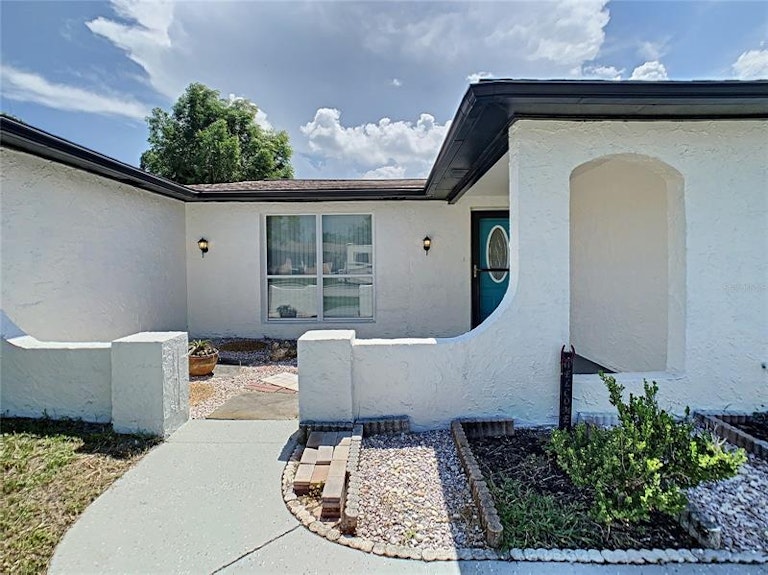 Photo 8 of 54 - 10136 Brandywine Ln, Port Richey, FL 34668