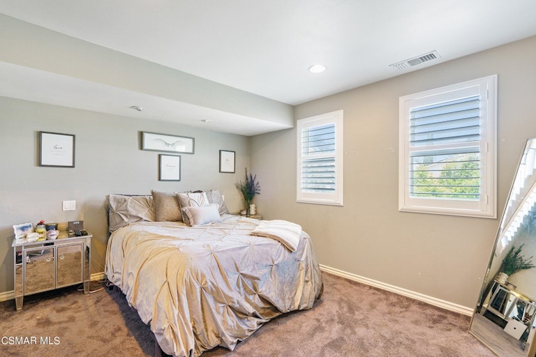 Photo 7 of 14 - 2431 Invar Ct, Simi Valley, CA 93065