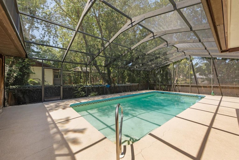 Photo 23 of 27 - 4344 Nelson Ave, Sarasota, FL 34231