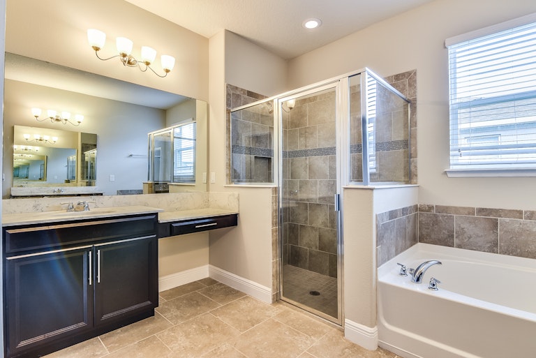 Photo 24 of 35 - 1219 Degraw Dr, Apopka, FL 32712
