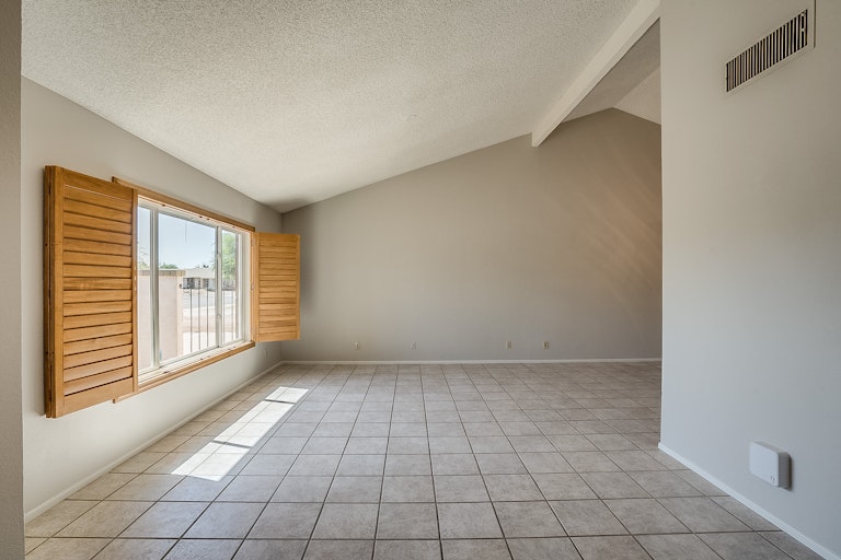 Photo 3 of 19 - 1810 S Palmer, Mesa, AZ 85210