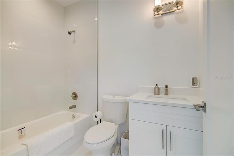 Photo 25 of 42 - 8723 Palm Ranches Pl, Tampa, FL 33614