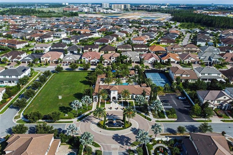 Photo 69 of 77 - 10430 Warrick St, Orlando, FL 32836
