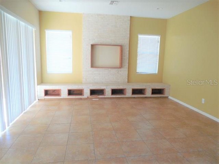 Photo 6 of 25 - 8748 Handel Loop, Land O Lakes, FL 34637