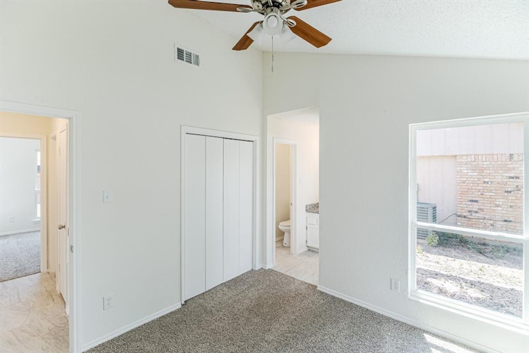 Photo 16 of 28 - 10828 Eastcrest Ln, Dallas, TX 75217