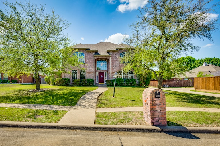 Photo 31 of 31 - 2423 Timbertrace Ln, Mesquite, TX 75181