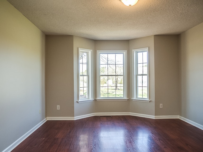 Photo 8 of 23 - 1142 Darius Pearce Rd, Youngsville, NC 27596