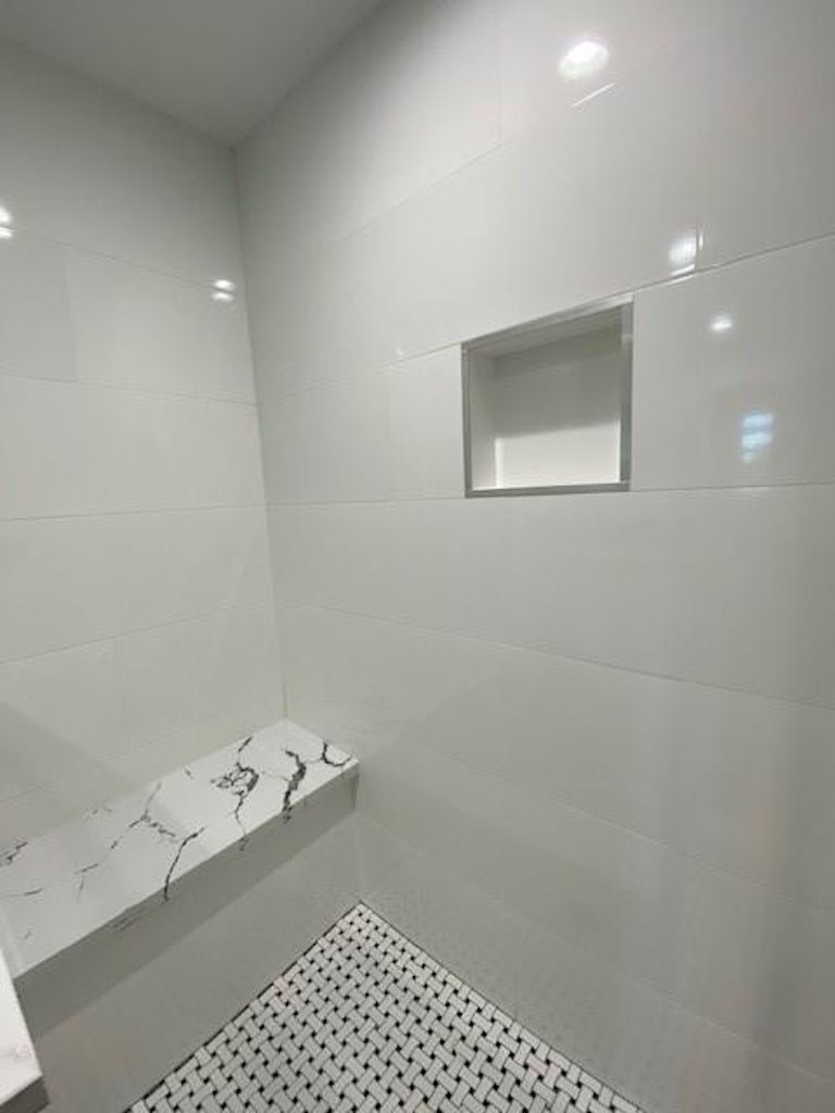 Photo 19 of 34 - 7320 Avenue J, Houston, TX 77011