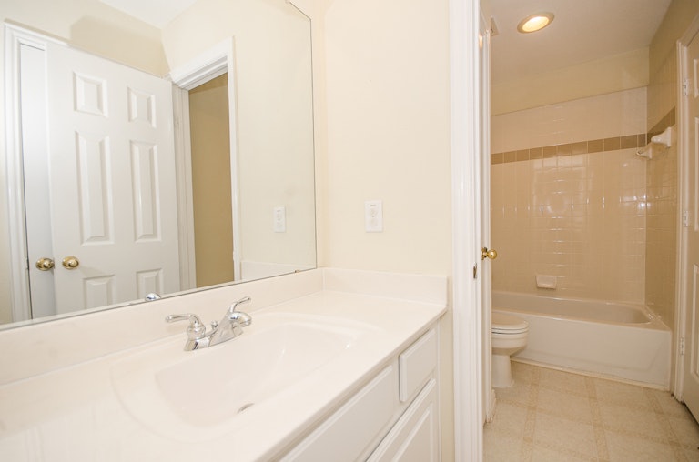 Photo 40 of 46 - 9813 Waterview Pkwy, Rowlett, TX 75089