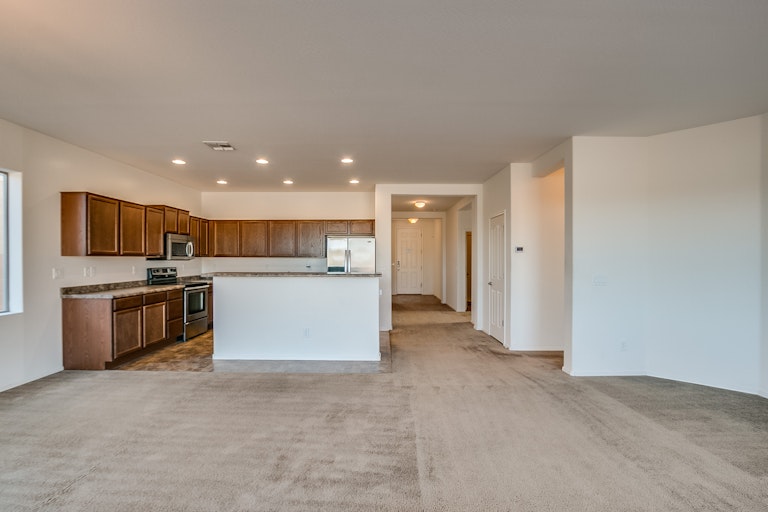 Photo 9 of 29 - 1819 S 238th Ln, Buckeye, AZ 85326