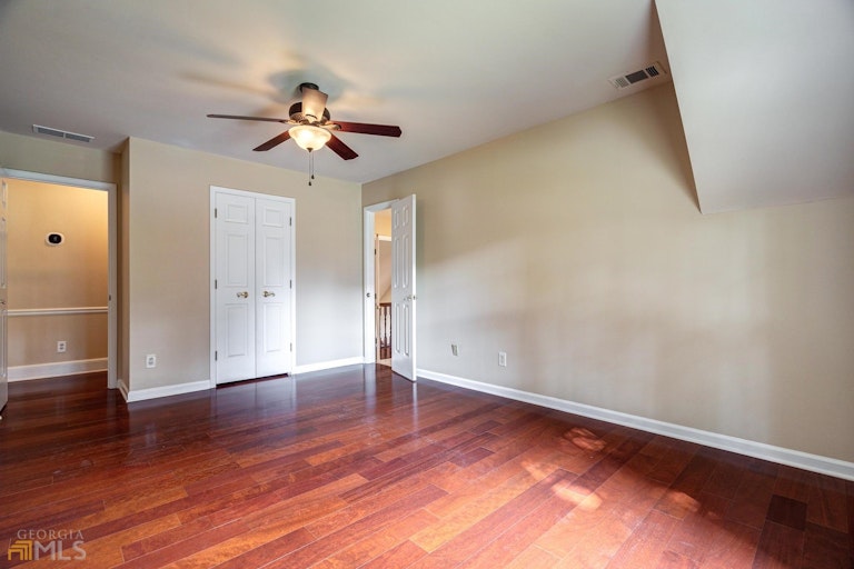 Photo 34 of 81 - 797 Oxford Ct SW, Lilburn, GA 30047
