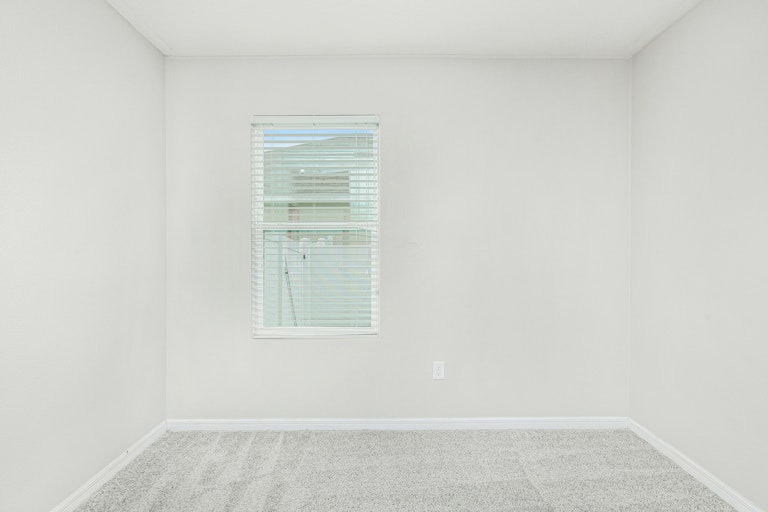 Photo 15 of 17 - 11816 Myrtle Rock Dr, Riverview, FL 33578
