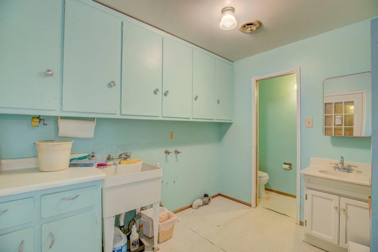 Photo 15 of 25 - 7085 Wells Ave, Loomis, CA 95650