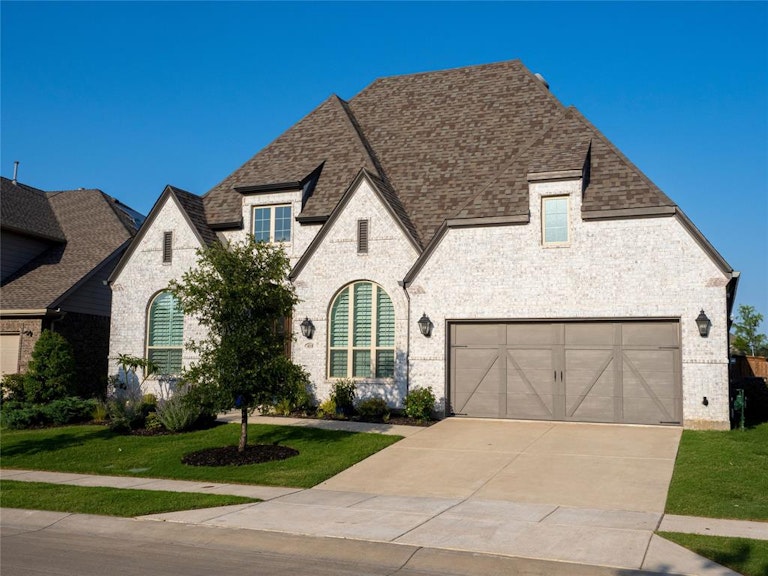 Photo 2 of 33 - 4118 Revard Rd, Celina, TX 75009