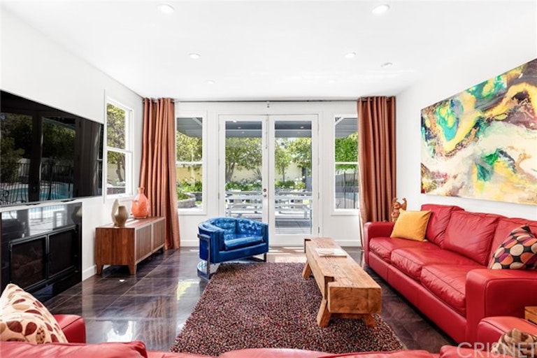 Photo 26 of 75 - 10749 Baile Ave, Chatsworth, CA 91311