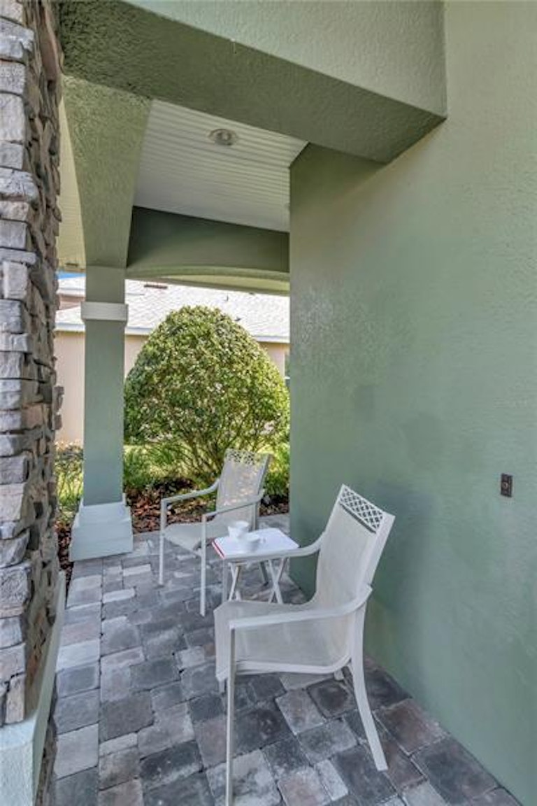 Photo 5 of 42 - 22338 Bartholdi Cir, Land O Lakes, FL 34639