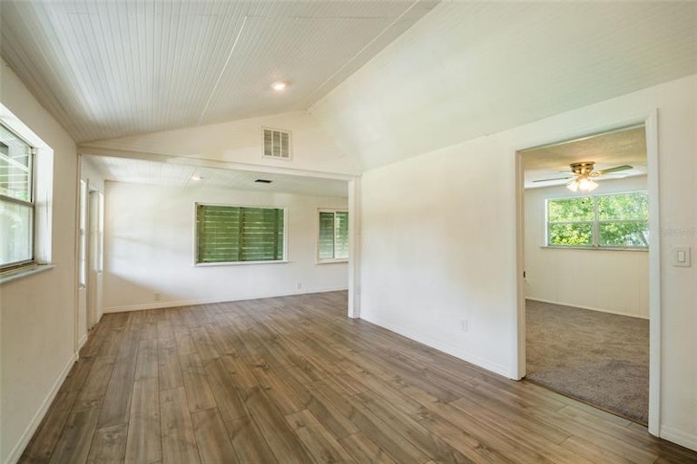 Photo 23 of 37 - 7230 Plathe Rd, New Port Richey, FL 34653