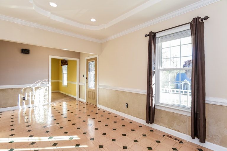 Photo 7 of 25 - 503 Oldwyck Dr, Fuquay Varina, NC 27526