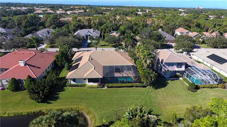 Photo 3 of 25 - 8897 Bloomfield Blvd, Sarasota, FL 34238