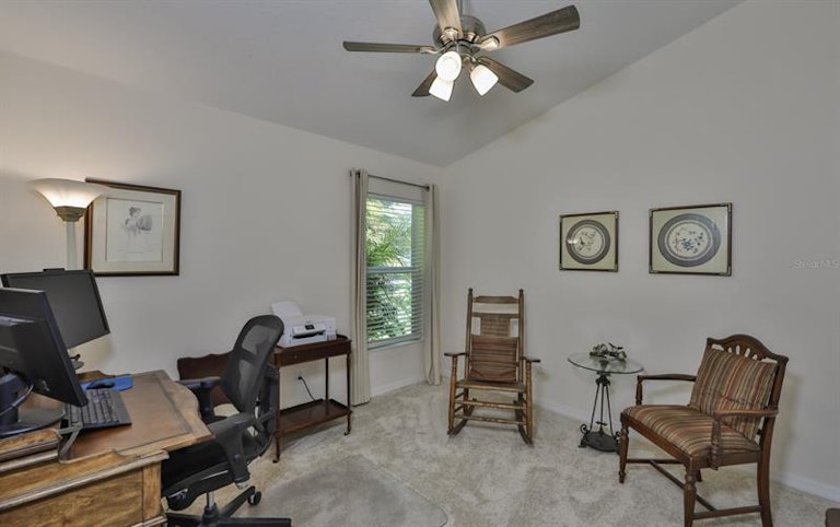 Photo 30 of 50 - 801 Seminole Sky Dr, Ruskin, FL 33570