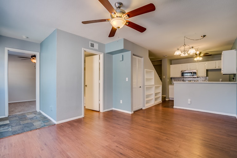 Photo 4 of 24 - 625 S Westwood #187, Mesa, AZ 85210