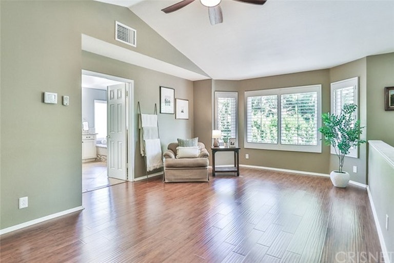 Photo 38 of 75 - 4077 Bending Oak Ct, Moorpark, CA 93021