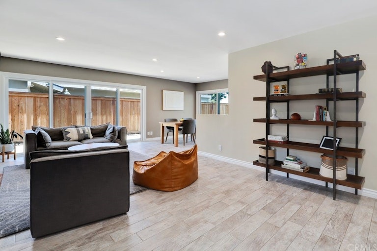 Photo 33 of 75 - 29682 Preston Dr, Laguna Niguel, CA 92677