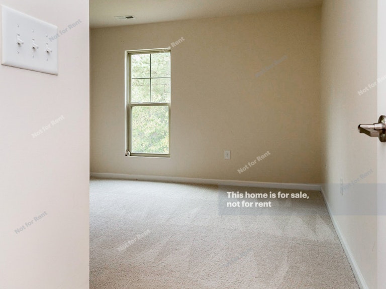 Photo 20 of 33 - 222 Lynchwick Ln, Durham, NC 27703