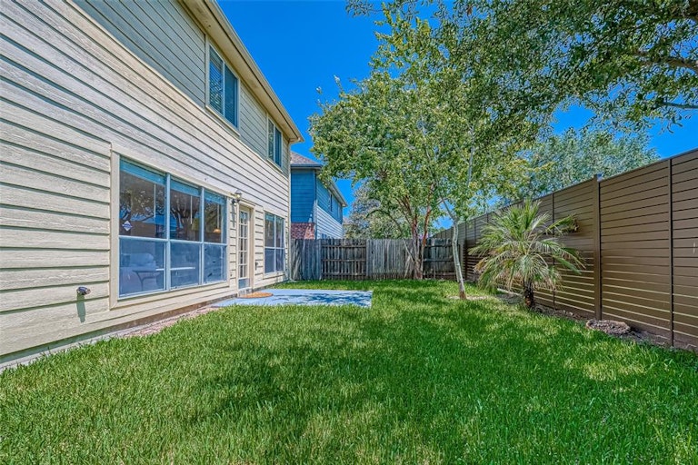 Photo 40 of 42 - 8706 Fondren Village Dr, Houston, TX 77071