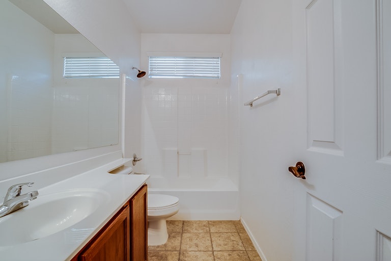 Photo 21 of 29 - 14115 W Bloomfield Rd, Surprise, AZ 85379