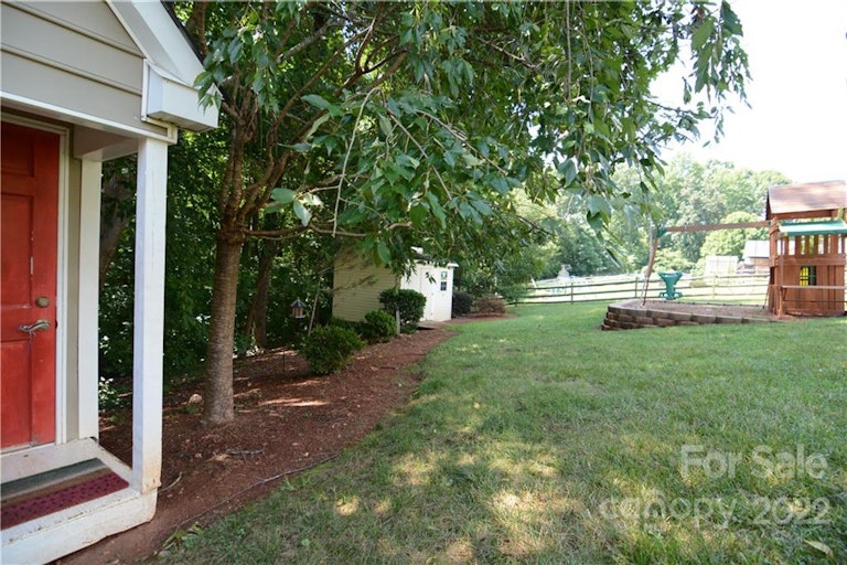 Photo 43 of 44 - 4454 Timberwood Dr, Gastonia, NC 28056
