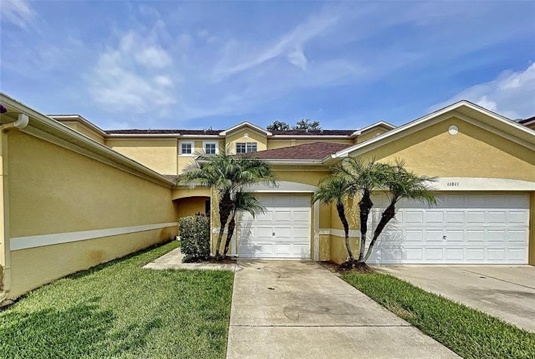 Photo 9 of 59 - 11013 Blaine Top Pl, Tampa, FL 33626