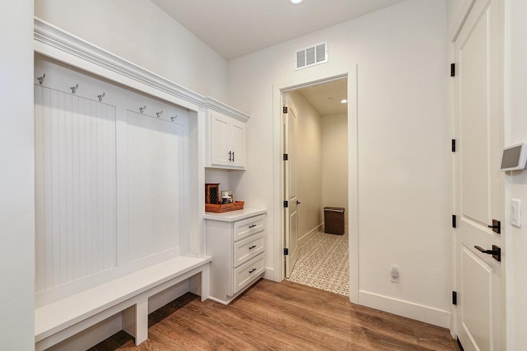 Photo 27 of 44 - 4081 McKay Pl, El Dorado Hills, CA 95762