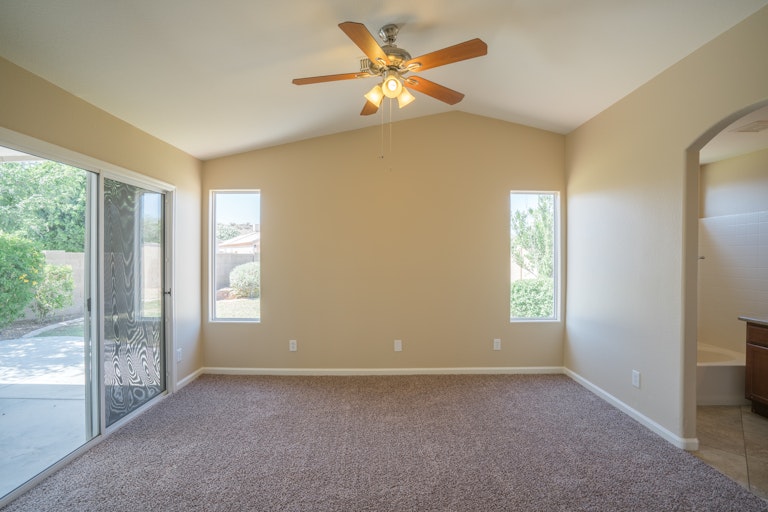 Photo 9 of 24 - 3564 W Tina Ln, Glendale, AZ 85310
