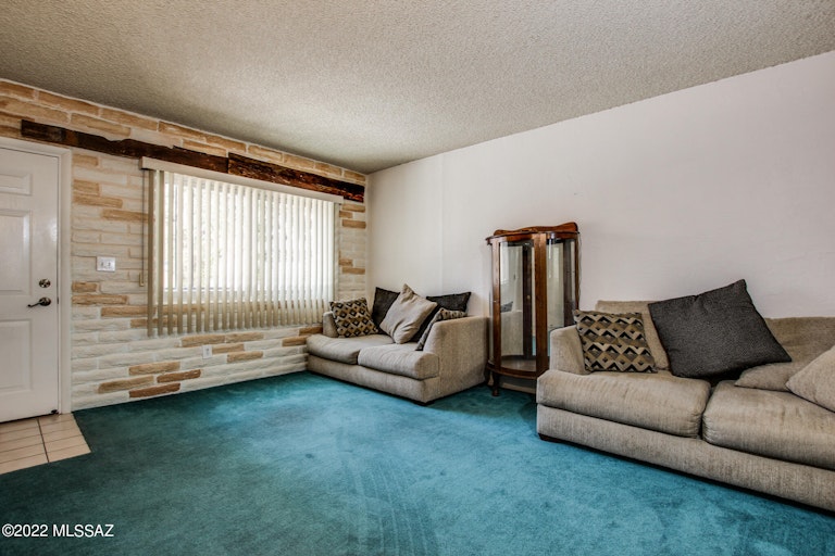 Photo 4 of 40 - 810 S Kolb Rd #64, Tucson, AZ 85710
