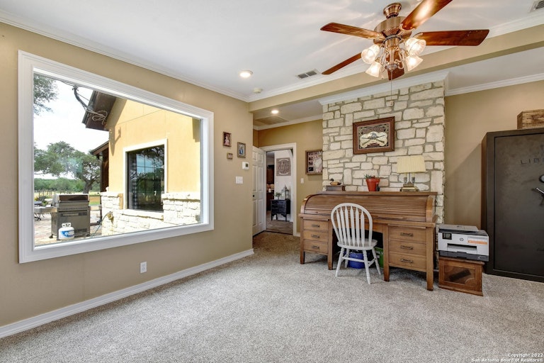 Photo 27 of 51 - 1359 E Ammann Rd, Bulverde, TX 78163