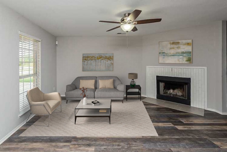 Photo 2 of 26 - 6428 Henco Dr, Fort Worth, TX 76119