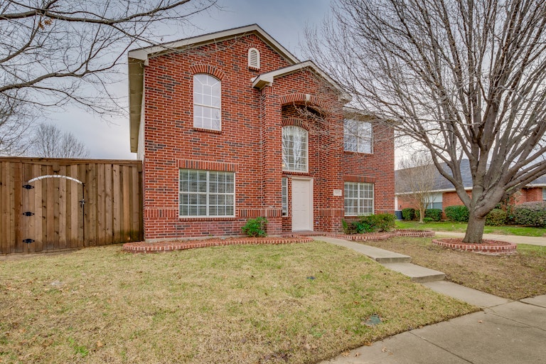 Photo 21 of 21 - 5001 Boxwood Ln, McKinney, TX 75070