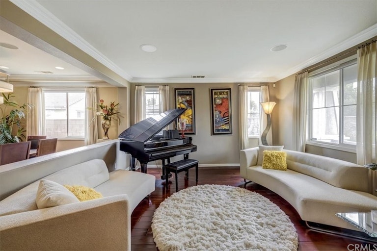 Photo 6 of 70 - 12466 Farmborough Ct, Eastvale, CA 91752