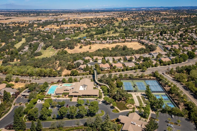 Photo 43 of 47 - 3970 Coldwater Dr, Rocklin, CA 95765