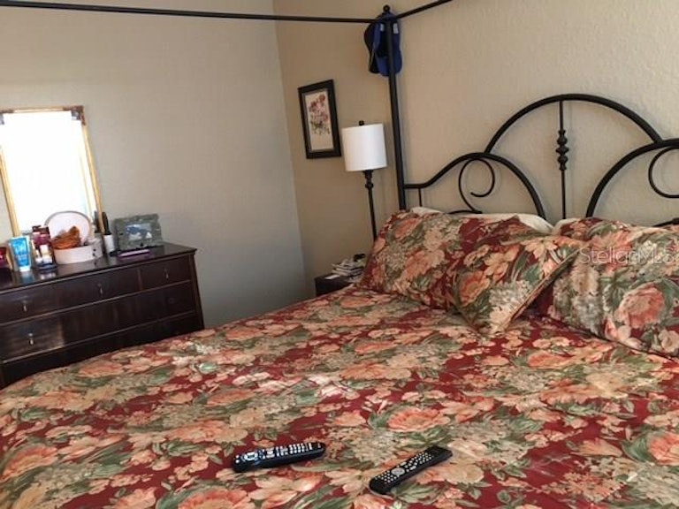 Photo 11 of 12 - 18001 Richmond Place Dr #1223, Tampa, FL 33647