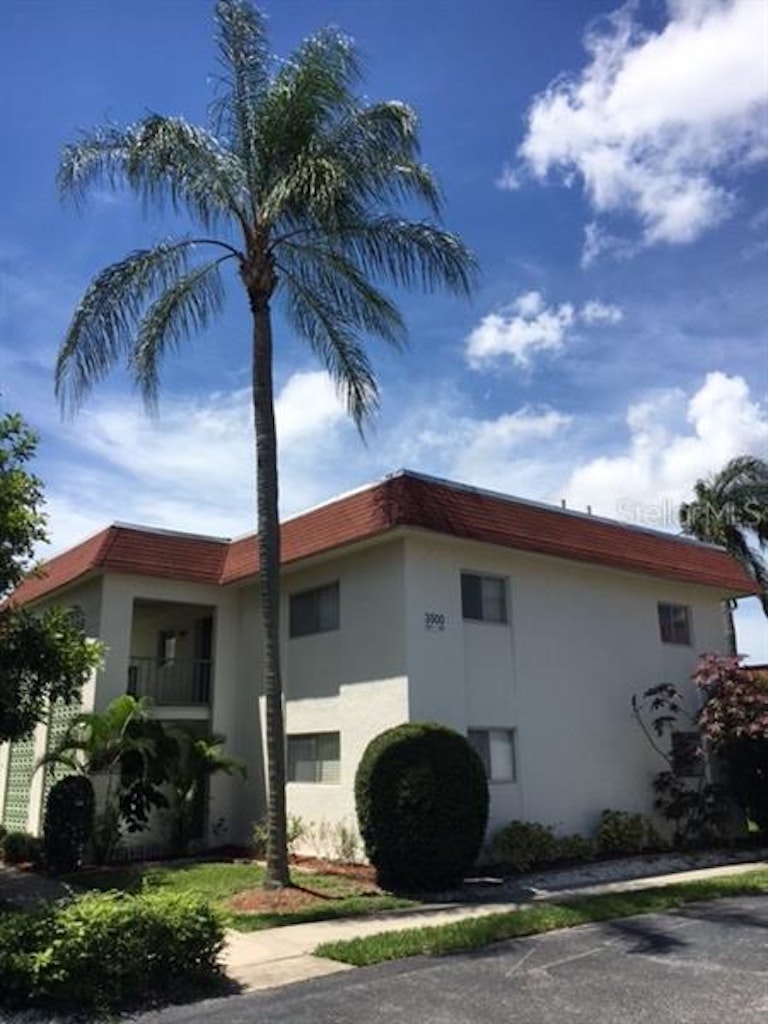 Photo 2 of 13 - 3500 Beneva Rd #306, Sarasota, FL 34232