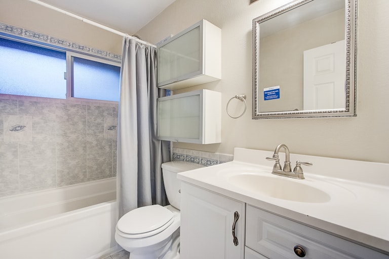 Photo 29 of 32 - 8146 Lichen Dr, Citrus Heights, CA 95621