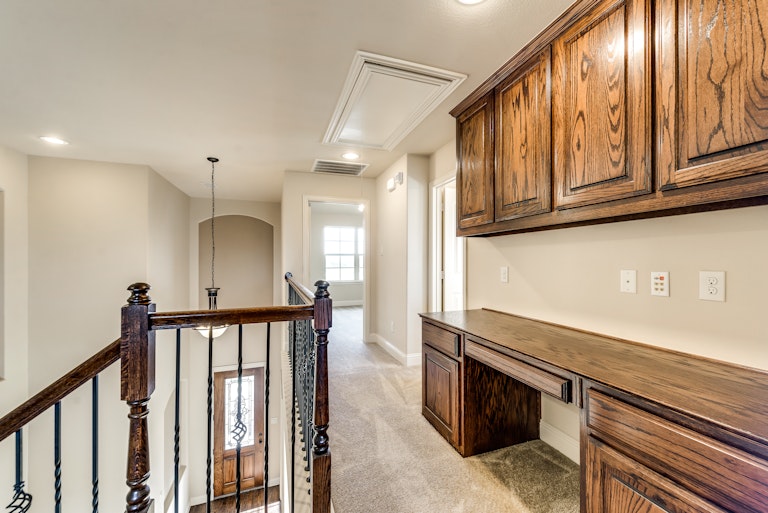 Photo 16 of 31 - 341 Oxford Pl, Prosper, TX 75078