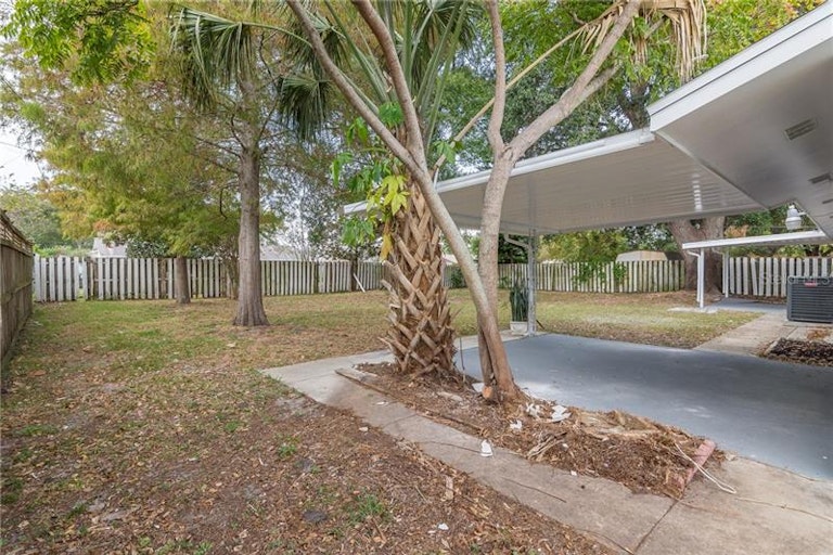 Photo 13 of 15 - 5320 Eggleston Ave, Orlando, FL 32810