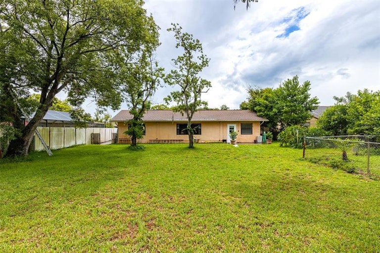 Photo 21 of 23 - 12921 Banyan St, Hudson, FL 34669